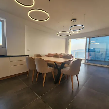 Fantastic Sea View Daire Saranda