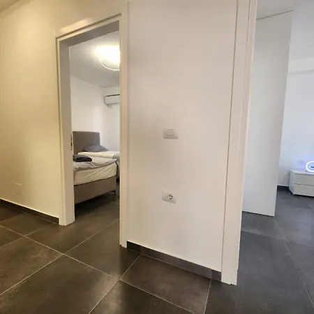 Daire Fantastic Sea View Saranda
