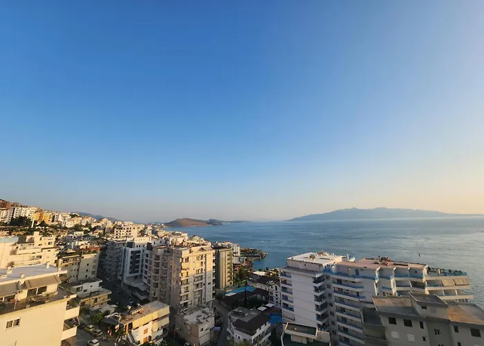 Fantastic Sea View Lejlighed *